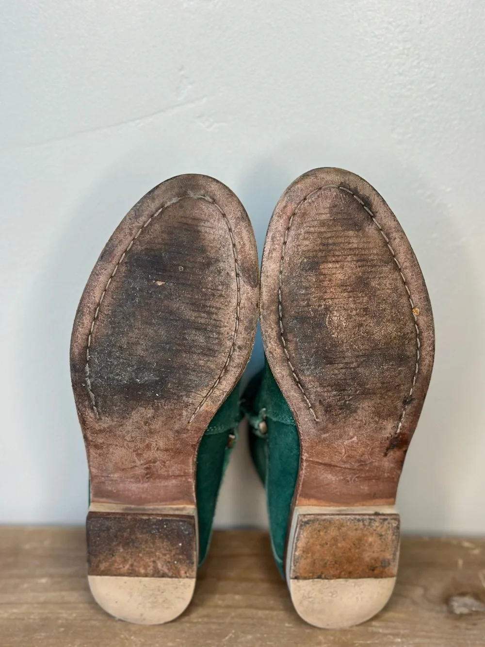 Free people emerald green suede booties Sz6